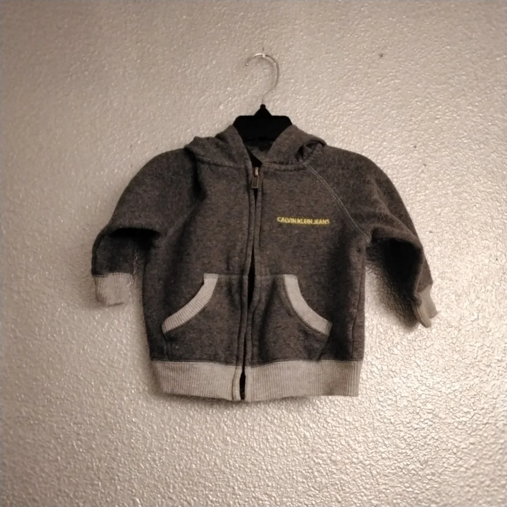 Toddler's Calvin Klein Zip Up Hoodie    Size 12M
